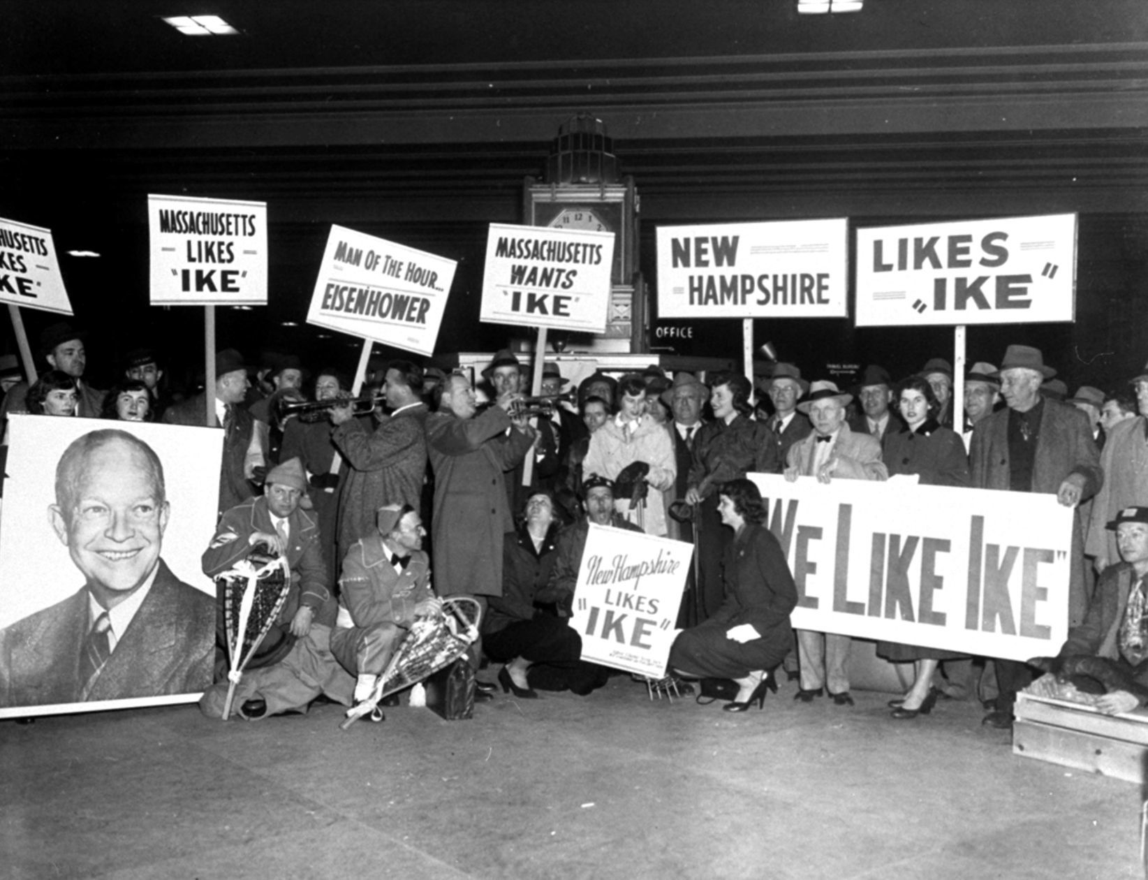 1952: IKE FOR PRESIDENT